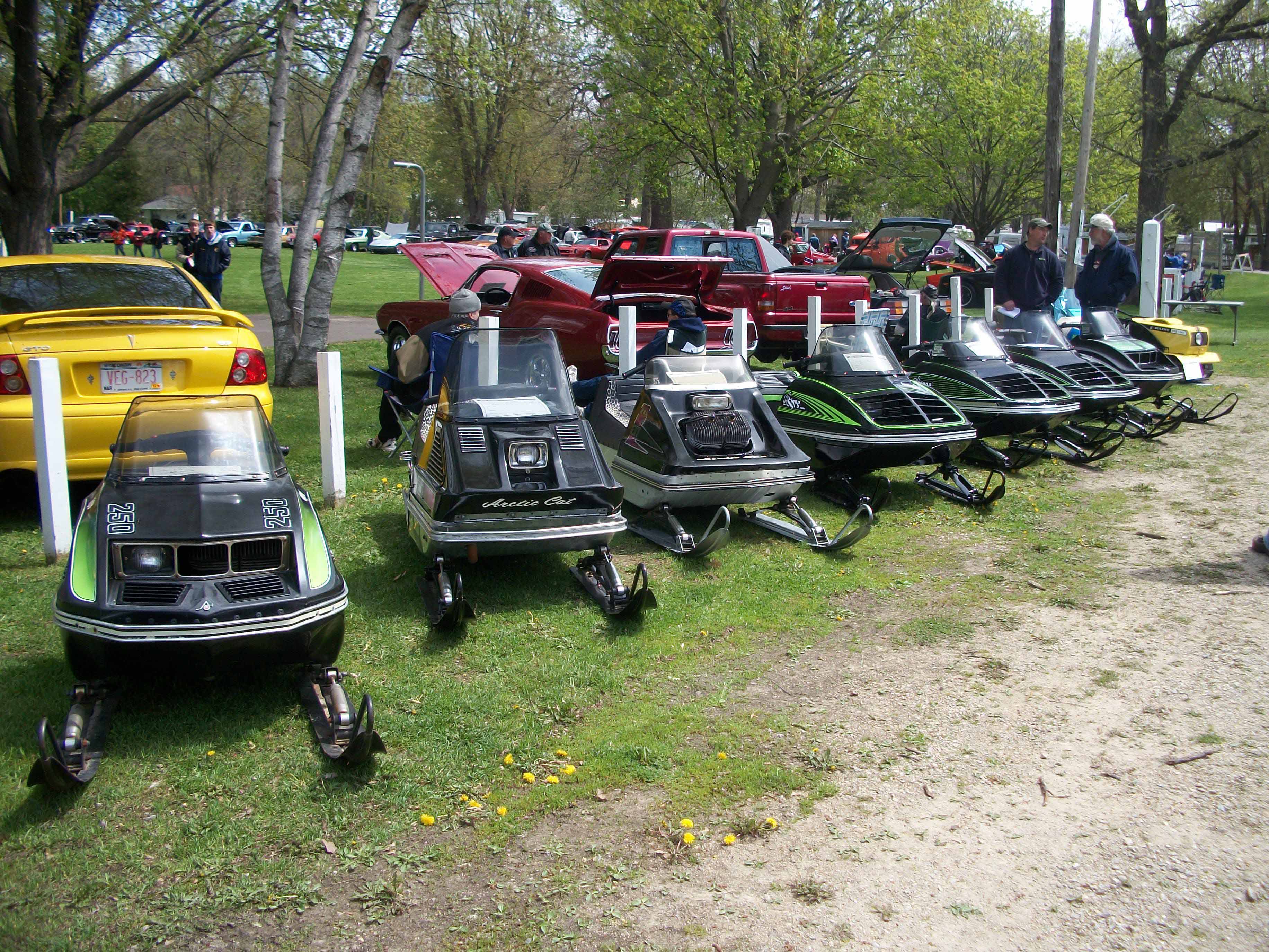 sleds_.jpg